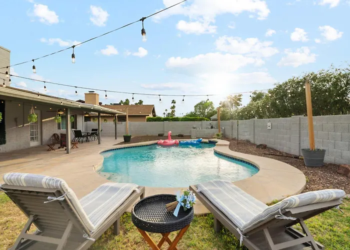 Spacious Scottsdale Retreat With Pool Сasa de vacaciones *