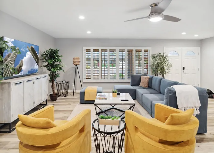 Spacious Scottsdale Retreat With Pool Сasa de vacaciones *