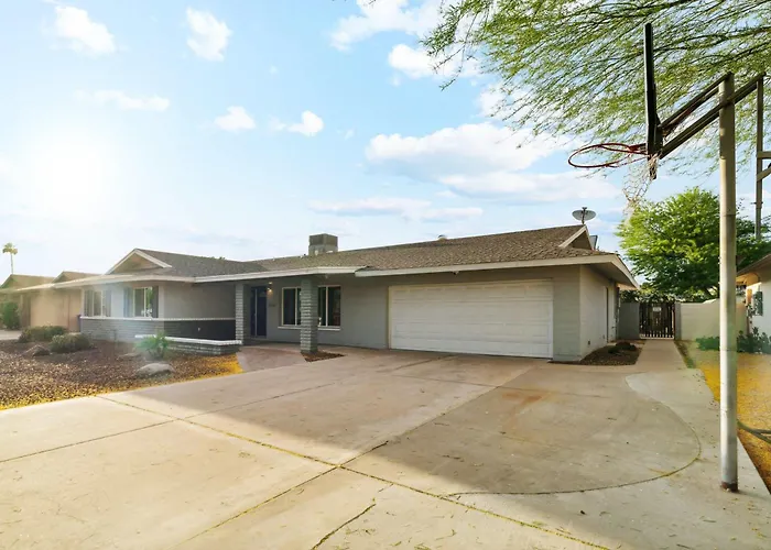 Сasa de vacaciones Spacious Scottsdale Retreat With Pool *